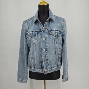 Levi's Classic Mens Blue Denim Jacket Silver Buttons Chest Pockets Size Medium